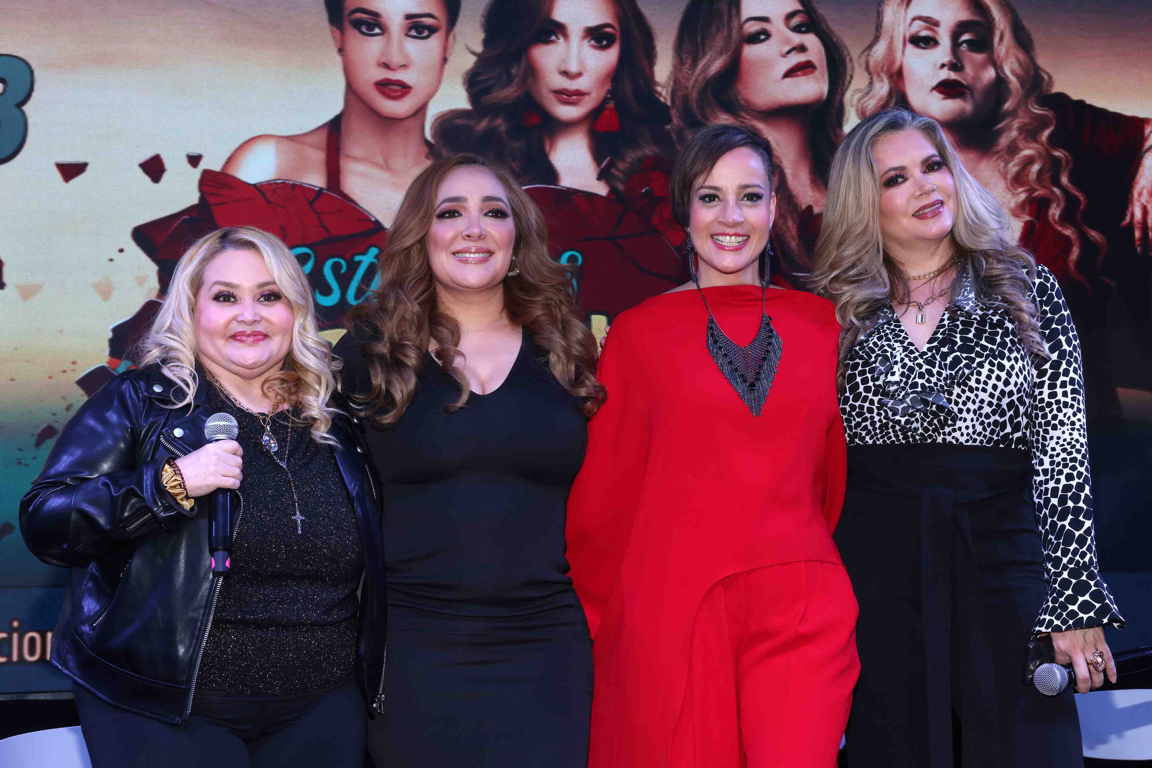 http://www.entrefam.com.mx/img/esto_si_es_despecho_rinde_homenaje_a_las_grandes_divas_de_los_80s_y_90s/ENTREFAM111820254004.JPG