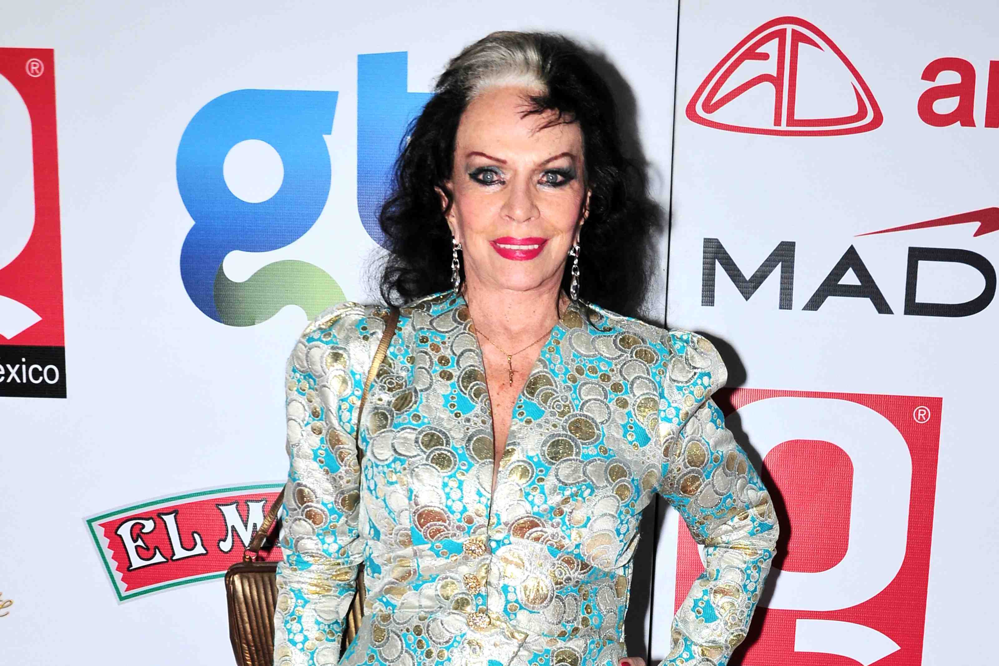 http://www.entrefam.com.mx/img/muere_la_actriz_tongolele_a_la_edad_de_93_anos/ENTREFAM090620153305.jpg